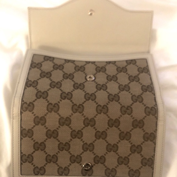 Gucci Wallet - Picture 4 of 5